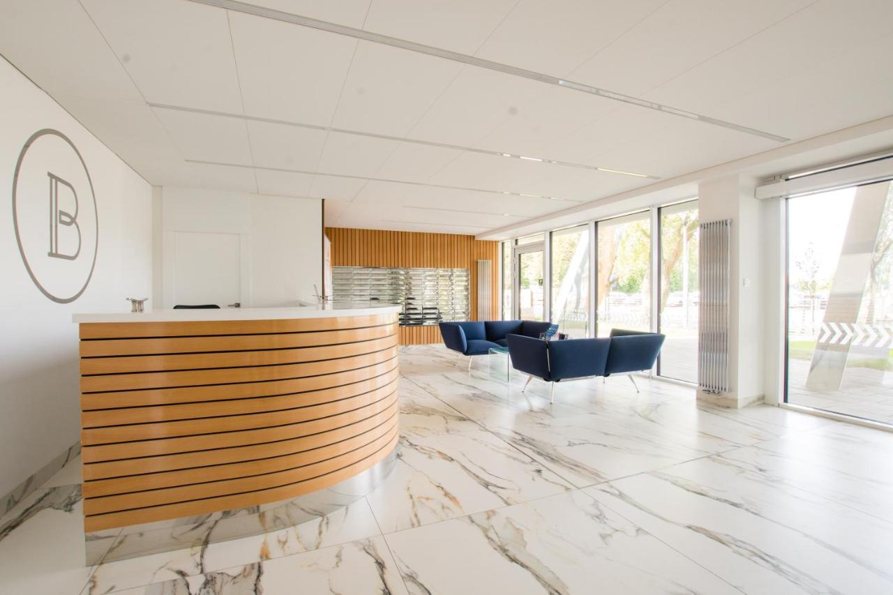Baltic Marina Residence Z Garazem Kołobrzeg Eksteriør billede
